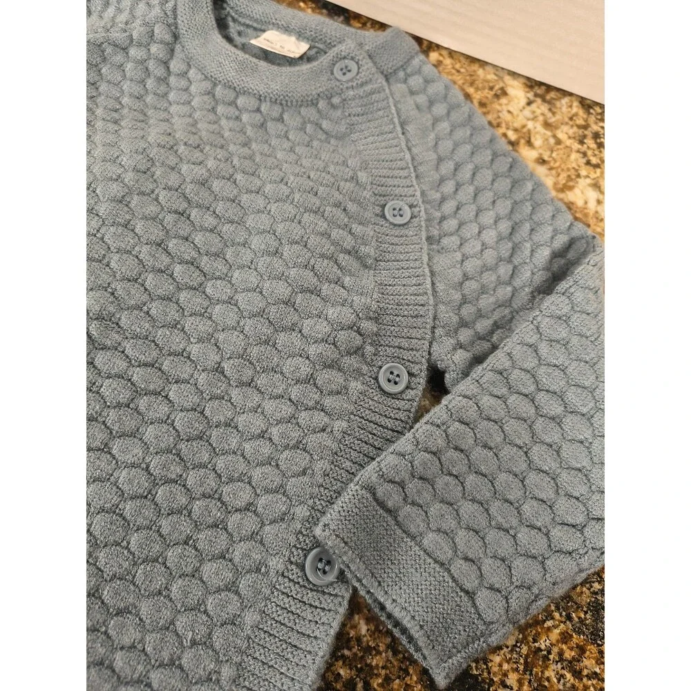 Textured Bubble-Knit Two-Piece Baby Set 9-12 Months Sweater & Pants Button Style